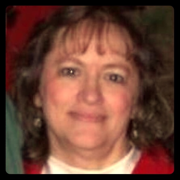 Meet your Posher, Deborah - Picture 1 of 1